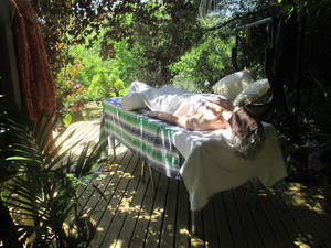 Golden Spring Wellbeing Pic 4 - garden massage