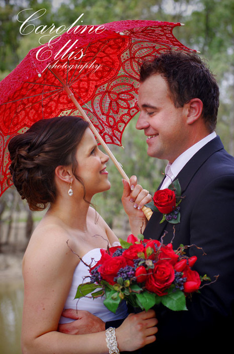 Caroline Ellis Art & Wedding Photography Pic 1 - Echuca Swan Hill and in between Wedding Photography