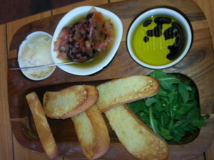 Burleigh Town Tavern Pic 4 - Brushetta