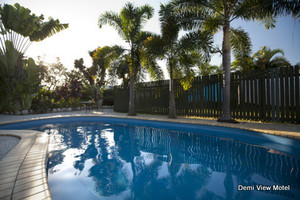 Demi View Motel Pic 2 - Guest Pool