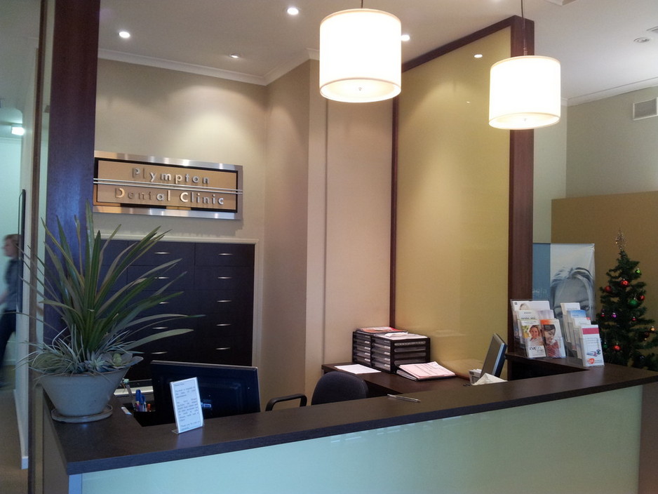 Plympton Dental Clinic Pic 1 - Reception