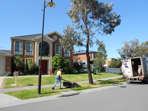 Top Cut Lawn Mowing Pic 3 - Regular Cut Lawn Mowing Mordialloc