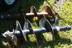 Gav's Mini Diggers Pic 2 - Auger bits post hole diggers