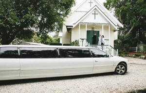 Stretch Limo Hire Gold Coast Pic 4