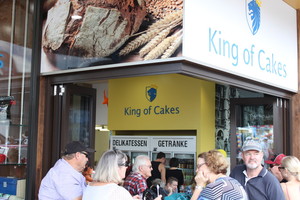 King of Cakes Pic 2