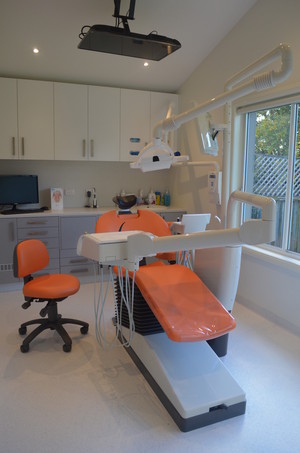 Showground Dental Care Pic 2 - Complete Dental Care