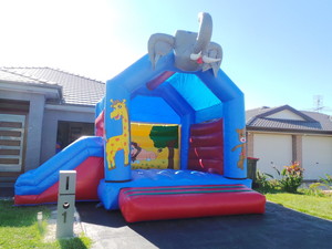 Bouncing Castles Pic 2 - Jungle Castle 4 x 5