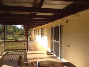 Sandes Paint n Decorate Pic 4 - Exterior Repaint Of A Weatherboard Home Central Coast