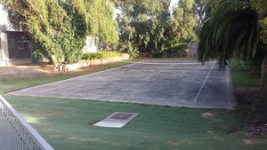 Boat Ramp Motel Pic 3 - Tennis Court