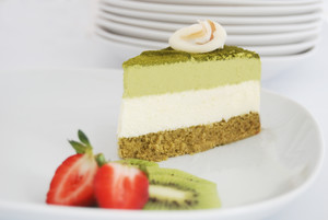 Vse International Pic 2 - Creamy Green tea mouse cake