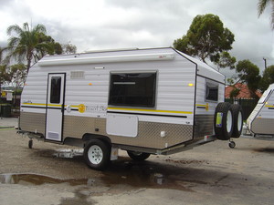 Desert Sky Caravans & Camper Trailers Pic 4