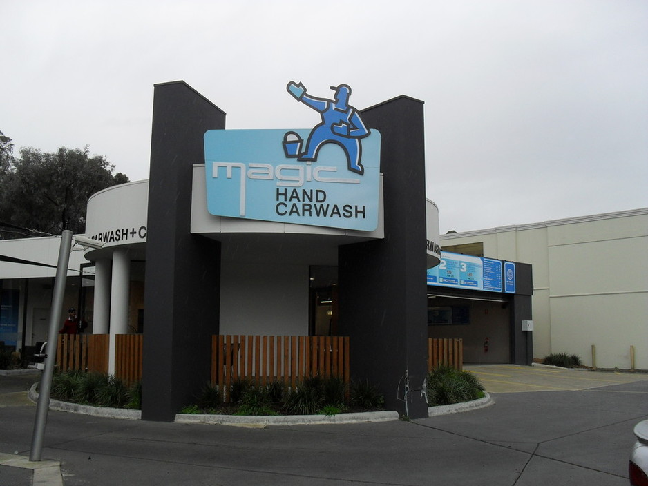 Magic Hand Carwash Ferntree Gully Pic 1