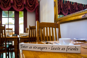 Inn The Tuarts Guest Lodge Pic 5 - Enter as strangersleave as friends