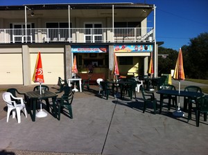 AMY'S BEACHSIDE CAFE Pic 4