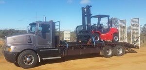 Perth Transport & Haulage Pic 5 - Single Forklift Transport