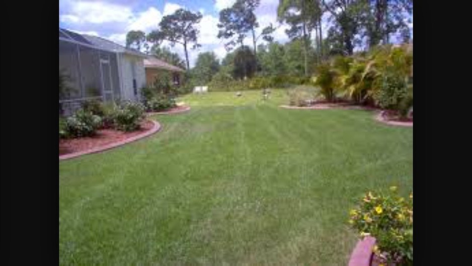 Andersons Mowing service Pic 2