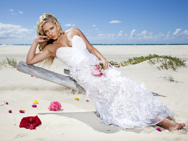 Illumina Photography Pic 1 - Illumina Photography Weddings and IShine Creative Bridal Portraits