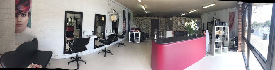 Juliette Hair Boutique Pic 1