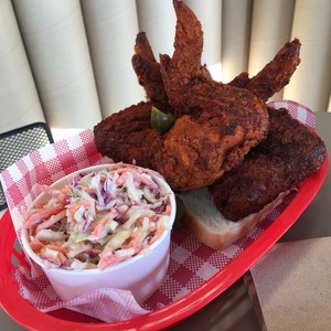 Belle's Hot Chicken Pic 5