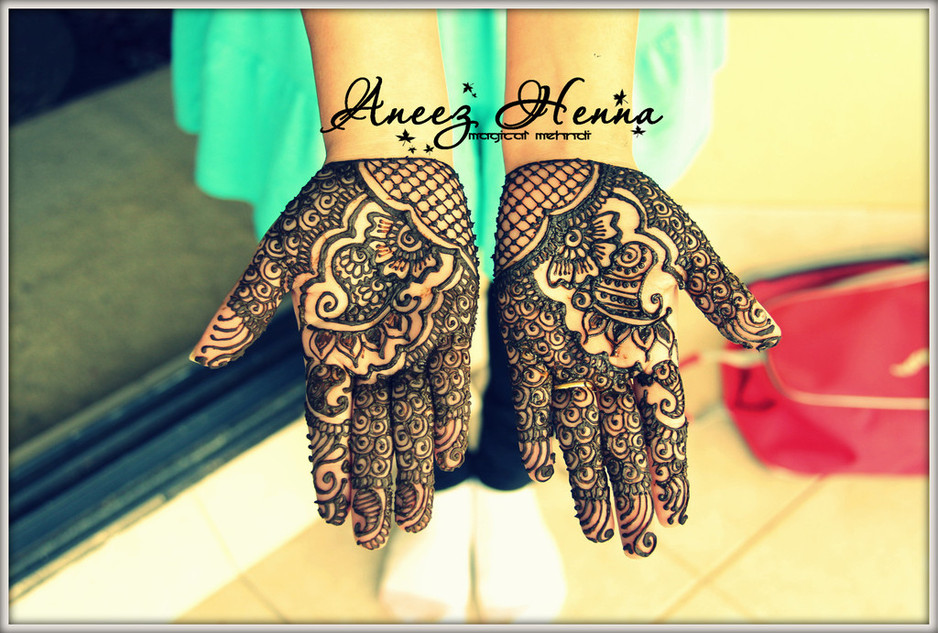 Aneez Henna Pic 1