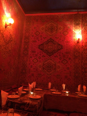 Hannibals Lebanese Restaurant Pic 5 - Carpet walls