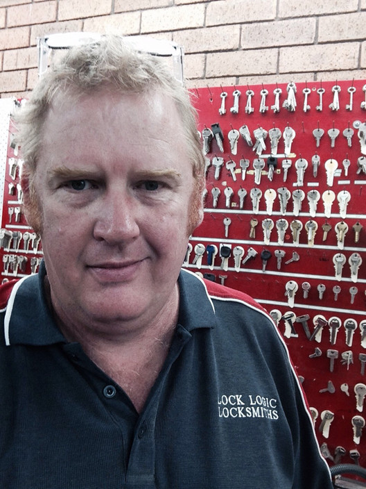 Locklogic Pic 1 - Luke Bowden Master Locksmith with over 24 years experience in commercial automotive and domestic locksmithing