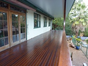 Premium Lifestyles Patios & Decks Pic 2