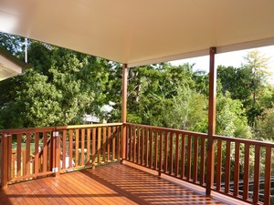 Premium Lifestyles Patios & Decks Pic 4