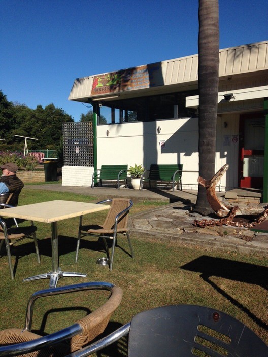 The Waverton North Sydney Club Pic 2 - Outside the club lunch in the sun