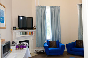 The Colliefields Pic 5 - Hang out and relax with friends in our comfy Guest Lounge