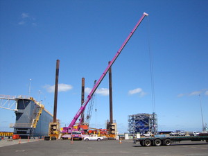 Bentley Crane Hire Pic 4