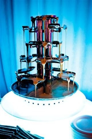 Angel Ice Sculptures Pic 5 - Illuminated Chocolate Fountain