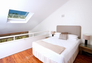 Coral Sea Villas Pic 4 - Deluxe villa loft bedroom with ensuite