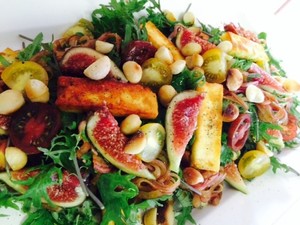 Total Foodie Pic 3 - Grilled haloumi and fig salad