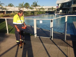 SureSearch Pic 3 - Swimming Pool Leak Detection