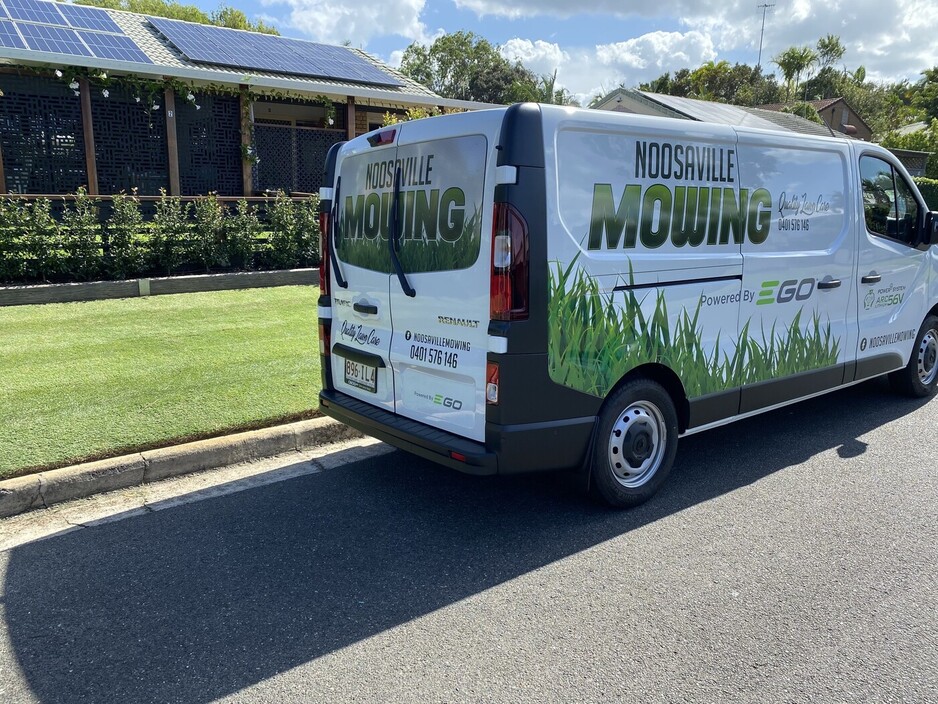 Noosaville Mowing Pic 1