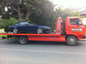 All Out Towing Pic 3