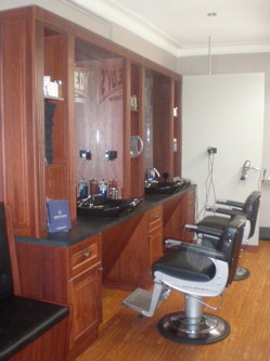 Kennedy's Barbershop Pic 1