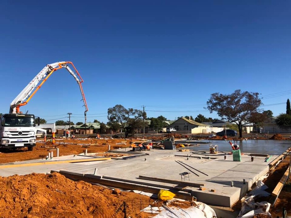 Flatline Civil Contracting  - CONCRETE PUMP HIRE | KALGOORLIE Pic 1