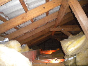 North East Independent Property Inspections Pic 3 - Insulation not installed properly