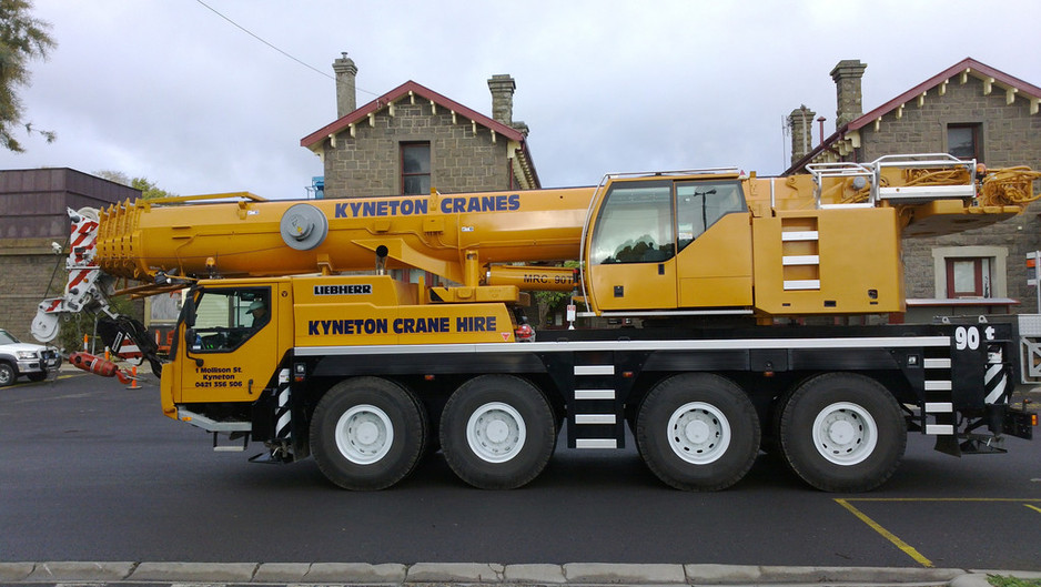 Kyneton Crane Hire Pic 2