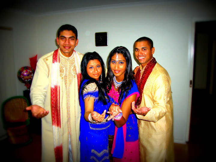 Aaja Nachle Bollywood Dance Company Pic 1 - a few of the dancers