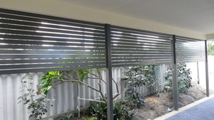 Craftsman Fencing Pic 3 - Slat Screens