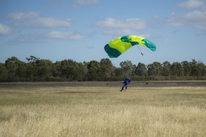 Skydive Euroa - The Parachute School Pic 4