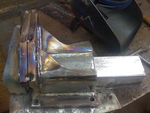 JPM Fabrication & Welding Pic 2 - Vice I made