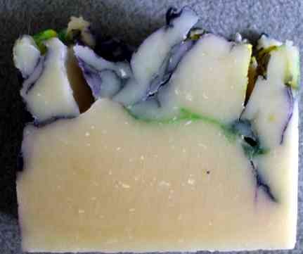 Tonnique Pic 1 - Handmade Soaps Lemon Verbena Lavender