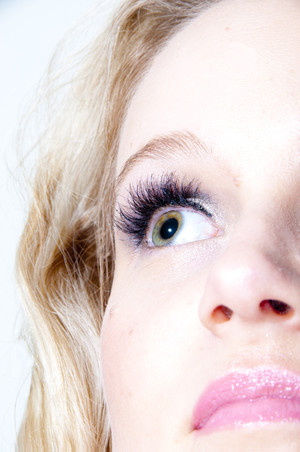 Divine Eye Lash Extensions Pic 3