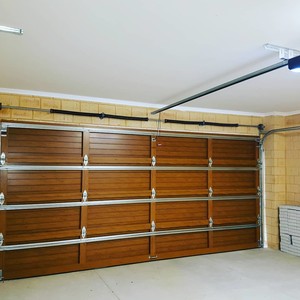 JB Garage Doors Pic 3