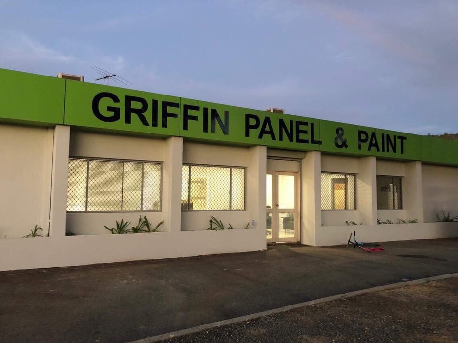 Griffin Panel & Paint Pic 2 - 1 Keates Rd Armadale