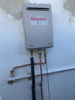 PML Plumbing Pic 3 - Rinnai B26 Continuous Flow water heater installation